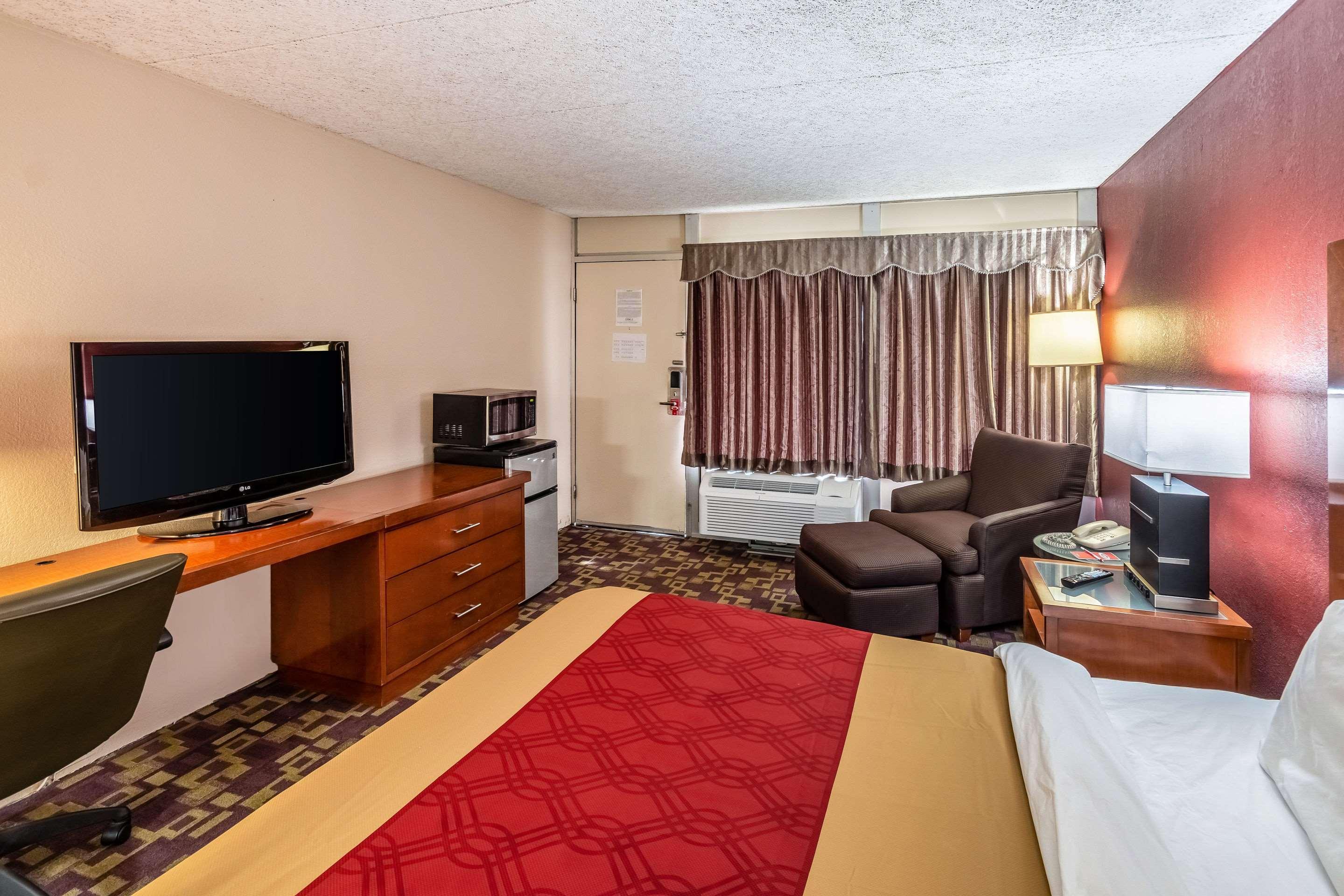 Econo Lodge Zanesville Eksteriør bilde